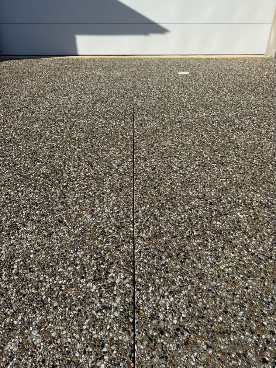 Residential concrete driveway Adelaide